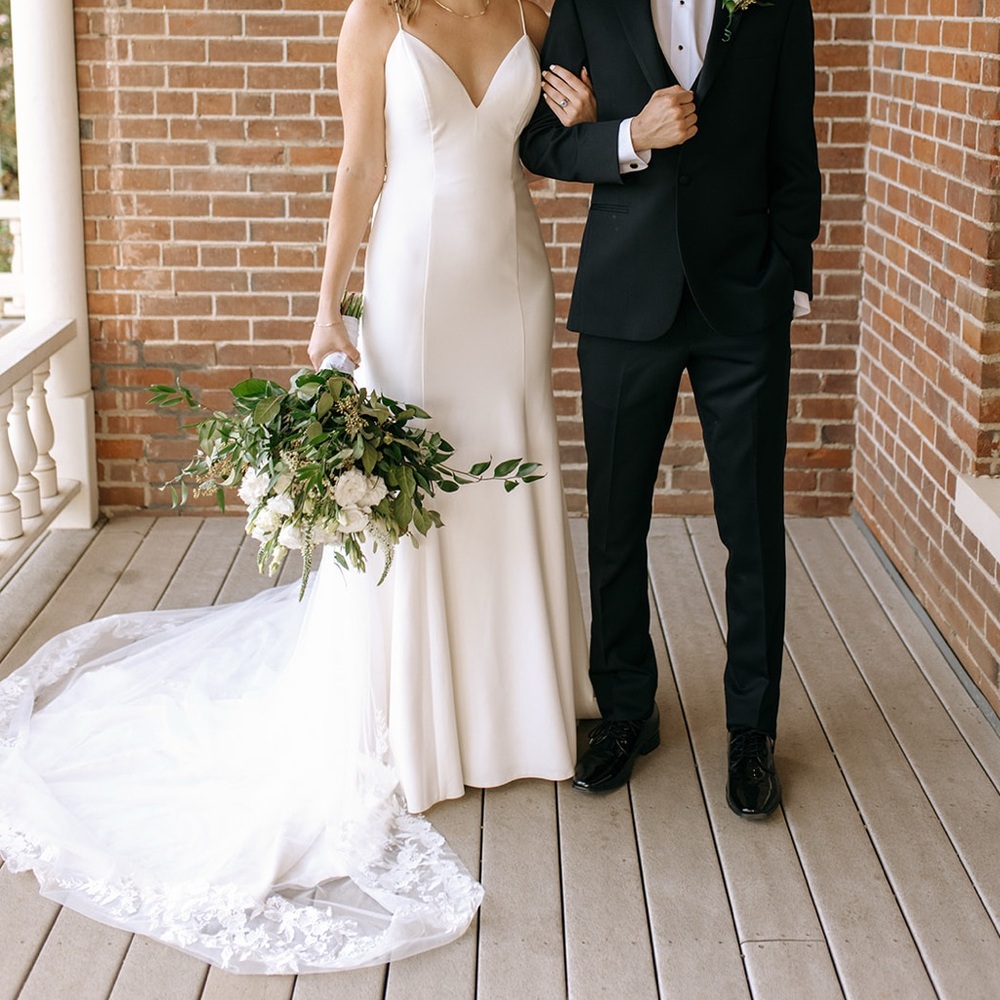 Allure Bridal Gown 9603 - Picture 3 of 8